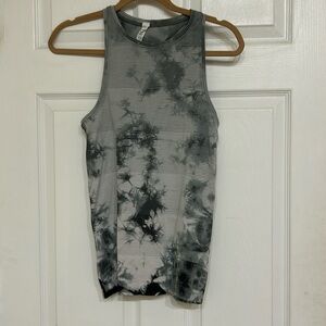 Lululemon for peloton workout top 6